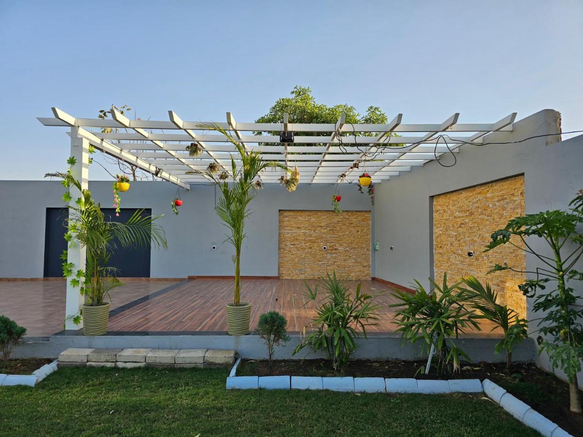 Shree Ambe Farmhouse Villa Ujjain Exterior foto