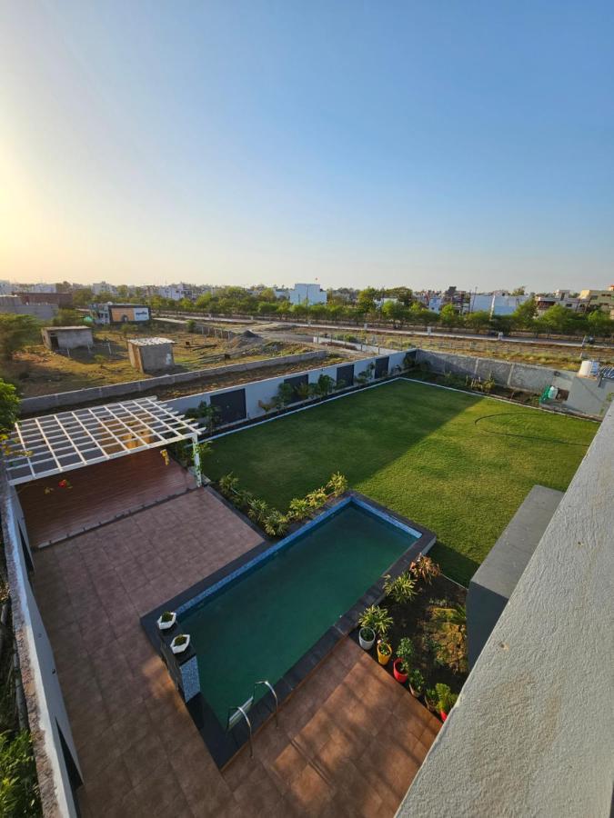 Shree Ambe Farmhouse Villa Ujjain Exterior foto